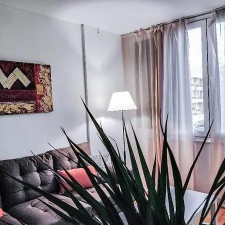 Lovely 2 Bedroom Near Las Vistas Beach Adults Only! Daire Playa de las Américas